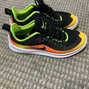 Nike Air Max Axis Premium Sunset